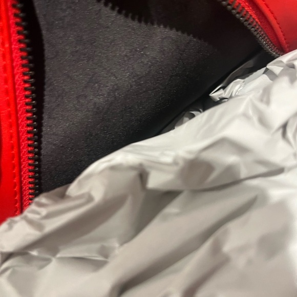 Annabelle Loungefly Mini Backpack & Wallet - Picture 4 of 5